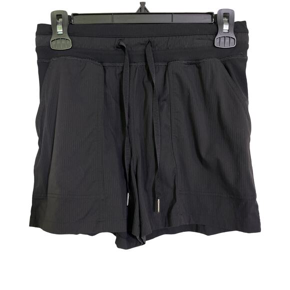 Lululemon Softstreme High Rise Shorts Black Size 4 Relaxed Fit Drawstring Pocket - Picture 4 of 6